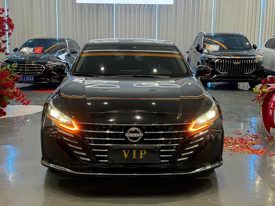 Nissan Teana 2022