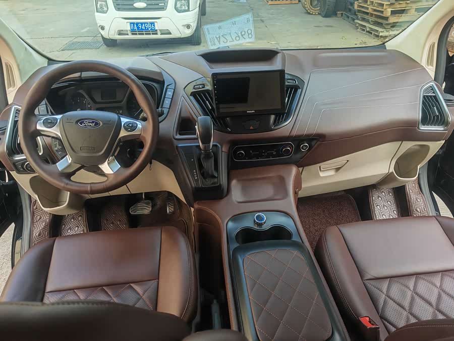 Ford Tourneo 2020 — фото 8