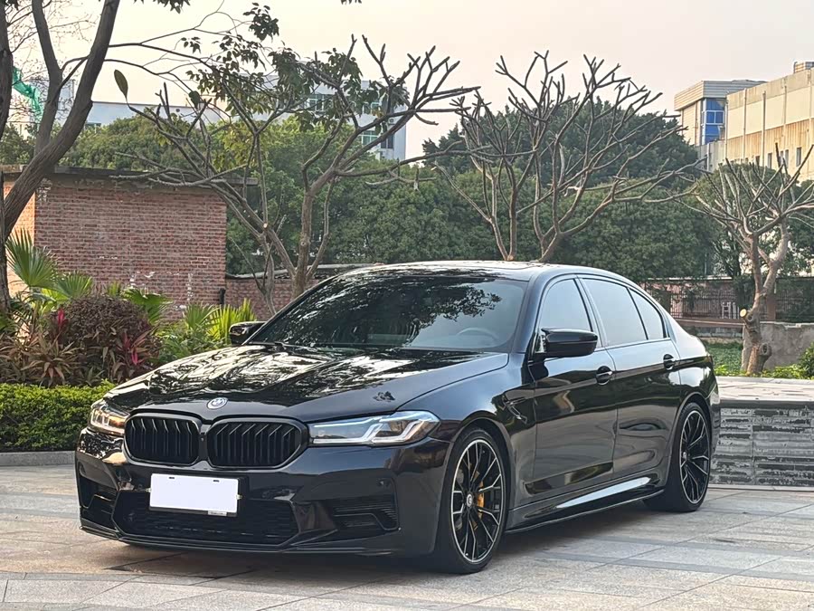 BMW 5 Series 2022