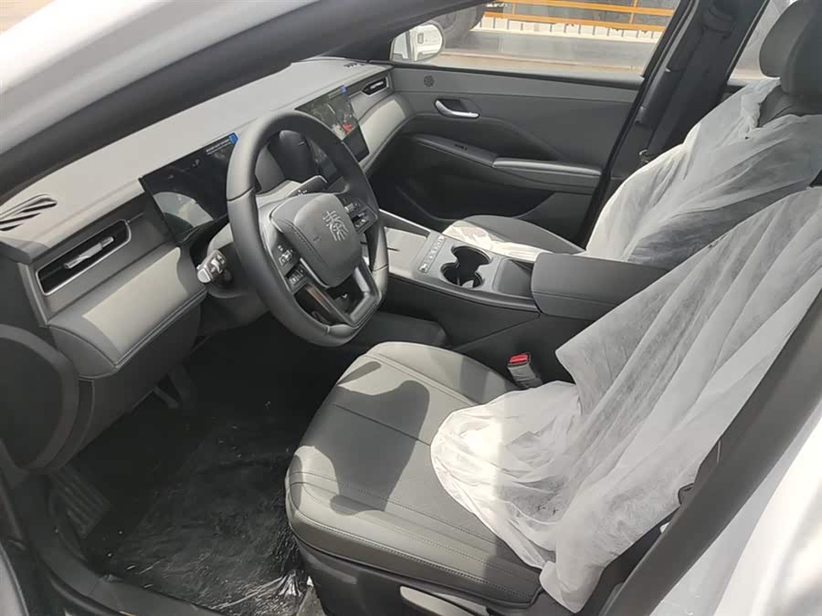 BYD Qin PLUS 2025 — фото 15