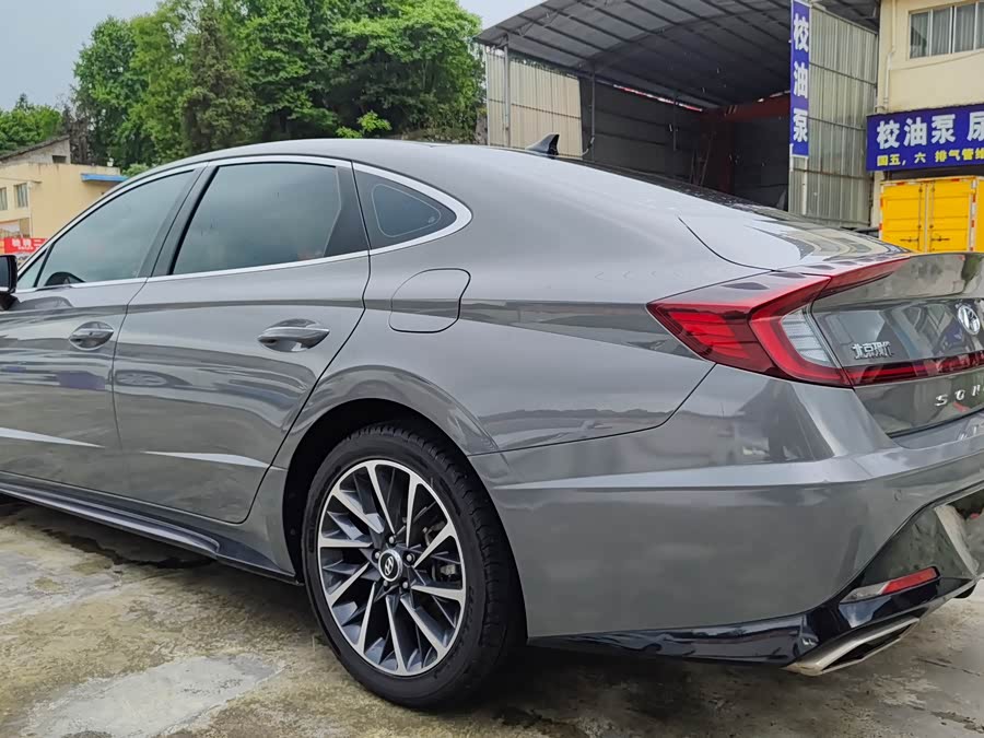 Hyundai Sonata 2020 — фото 11