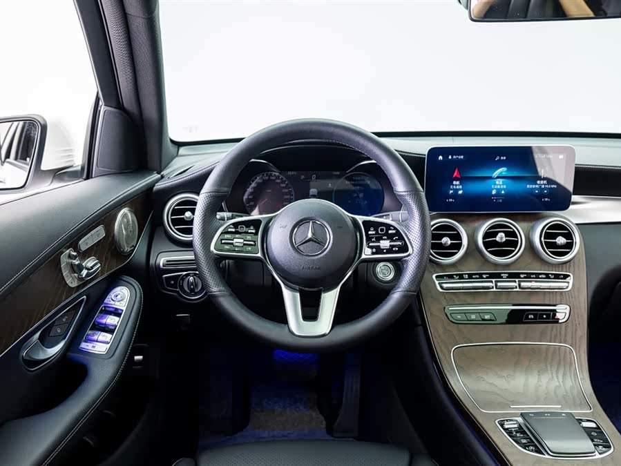 Mercedes-Benz GLC 2022 — фото 19