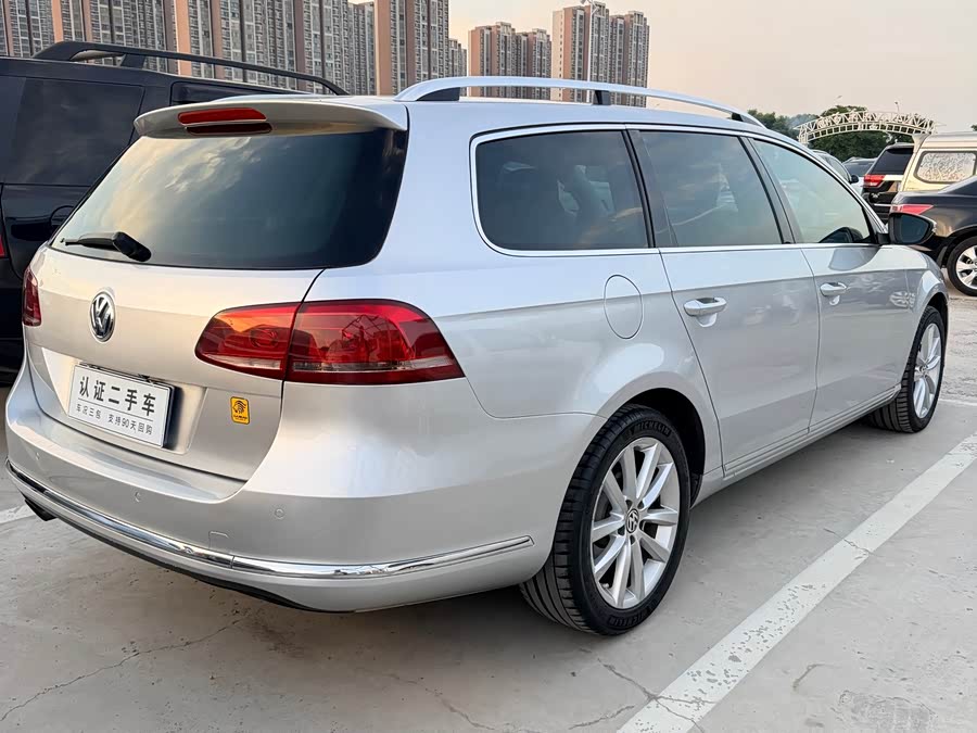 Volkswagen Magotan 2012