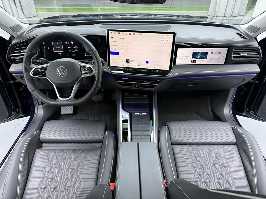 Volkswagen Magotan 2024