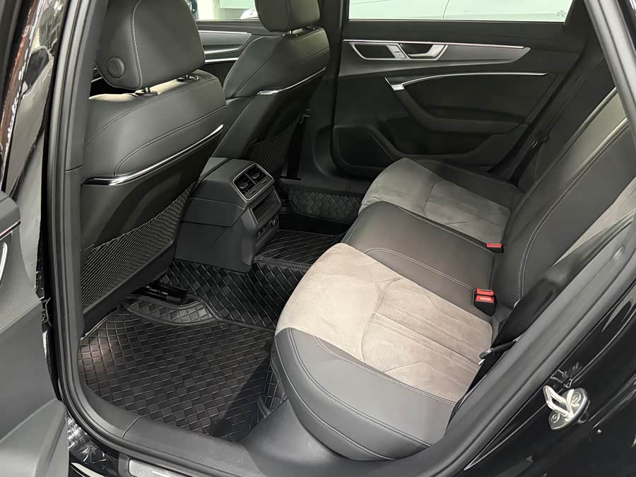 Audi A6L 2024