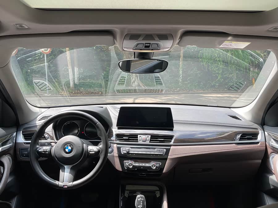 BMW X1 2021 — фото 12