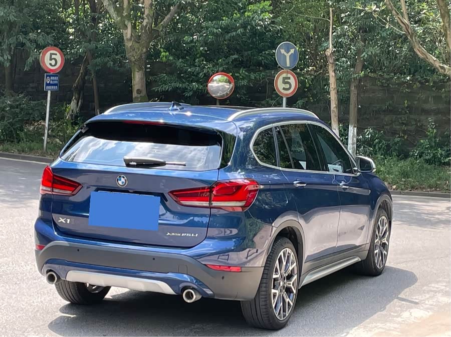 BMW X1 2021