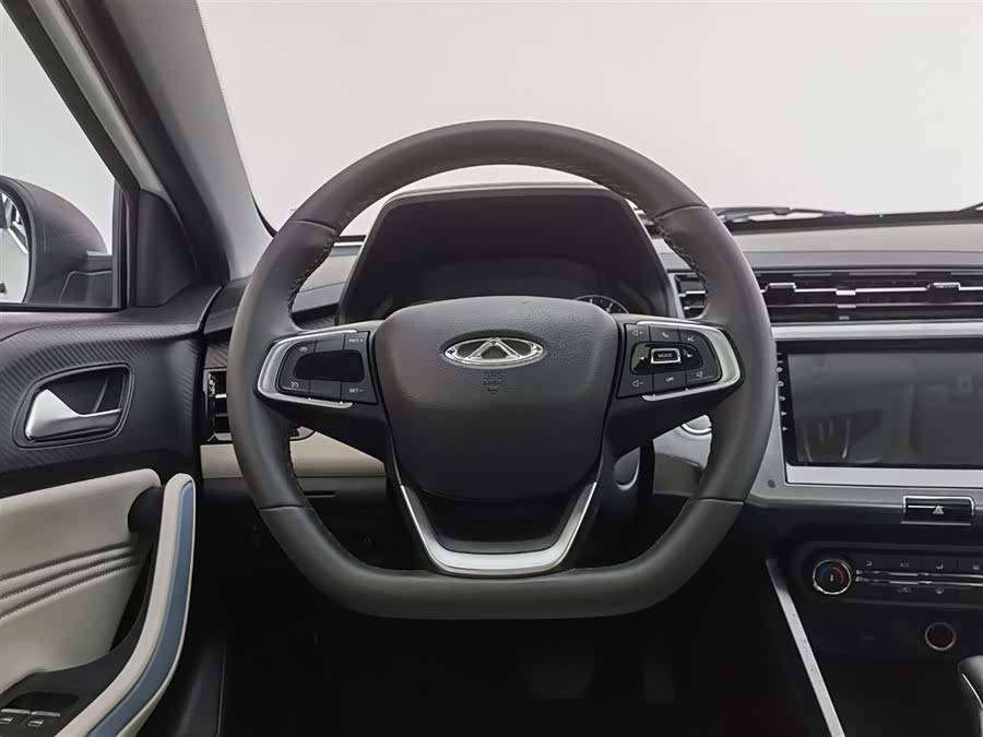 Chery Tiggo 3x 2022 — фото 11