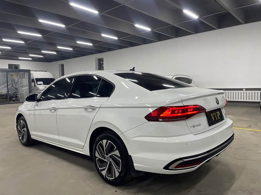 Volkswagen Bora 2023