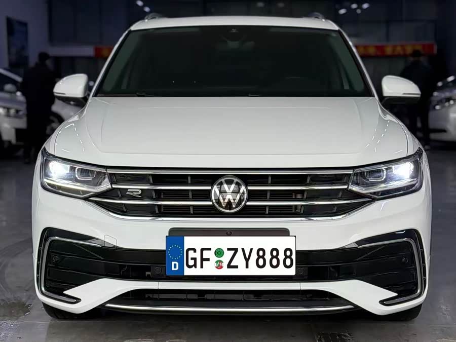 Volkswagen Tiguan L 2023