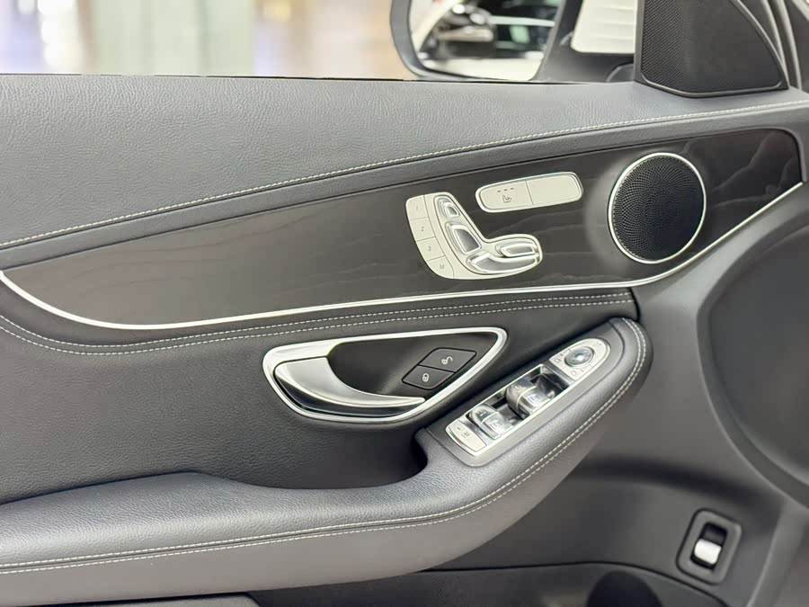 Mercedes-Benz C-Class 2020 — фото 28