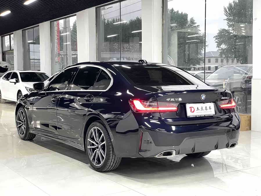 BMW 3 Series 2023
