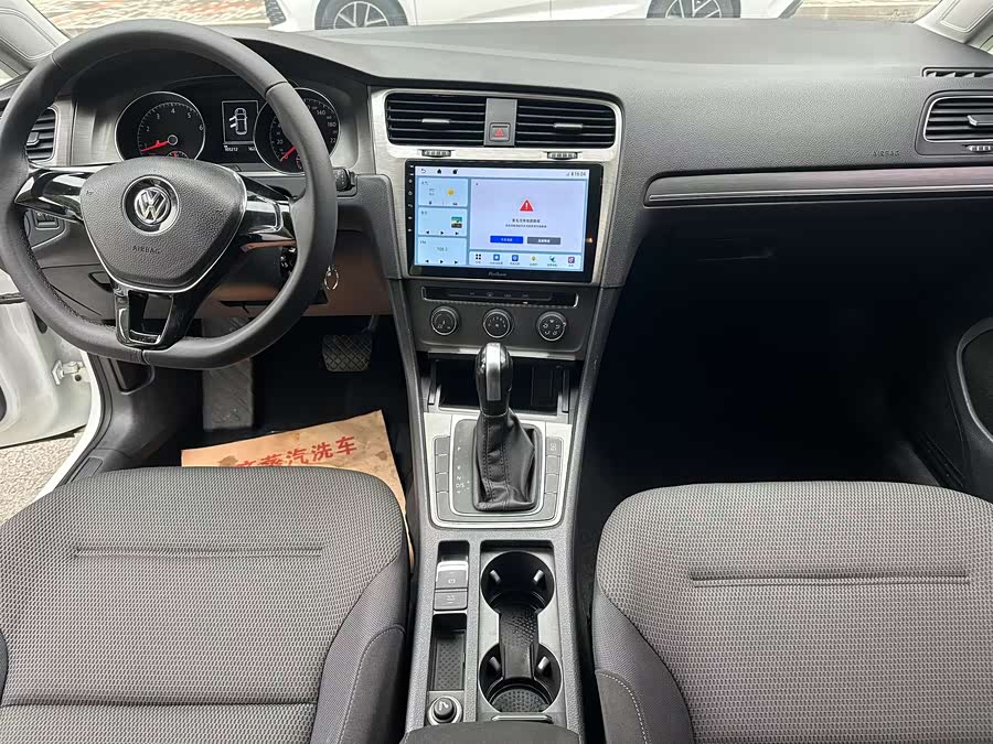 Volkswagen Golf 2015