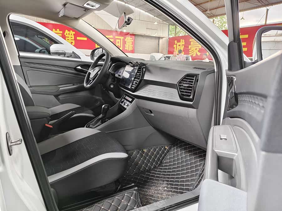 Jetta VS5 2019