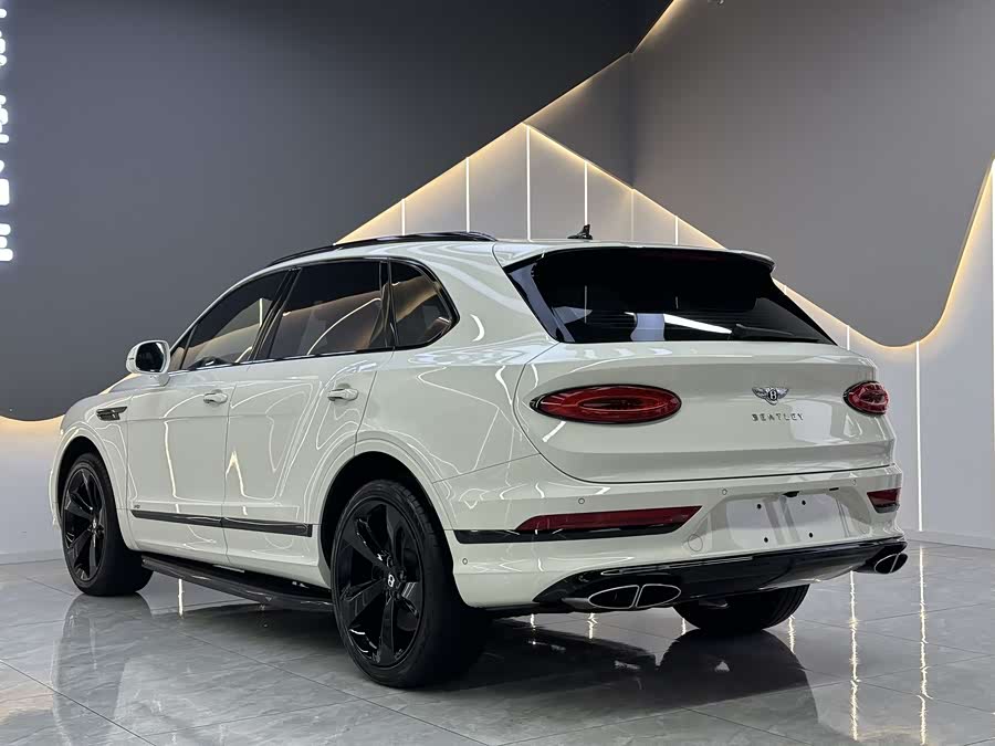 Bentley Bentayga 2021