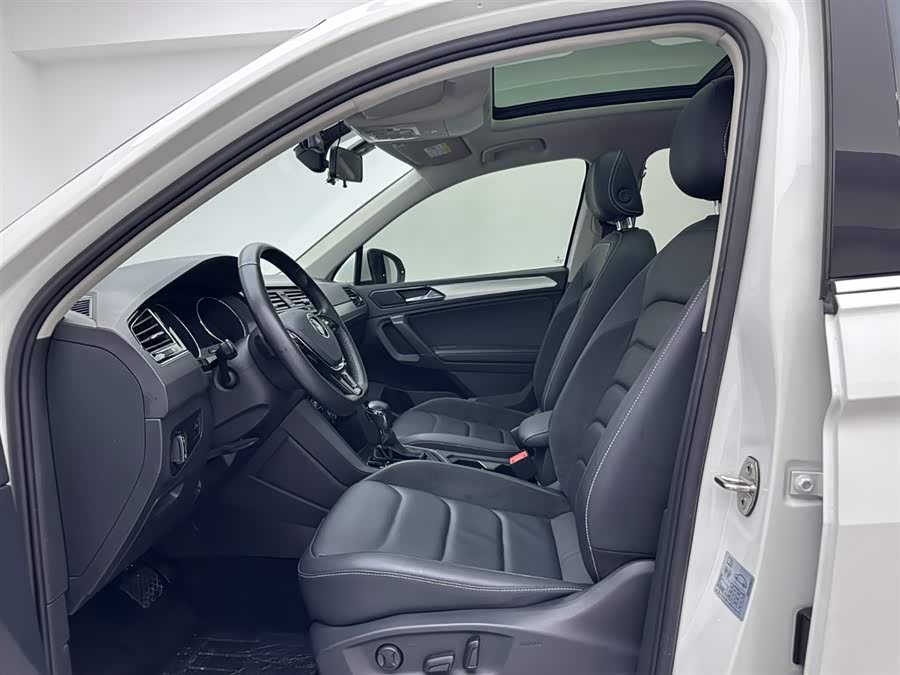 Volkswagen Tiguan L 2019 — фото 17