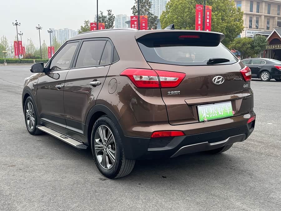 Hyundai ix25 2015
