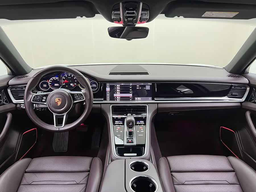 Porsche Panamera 2017 — фото 12