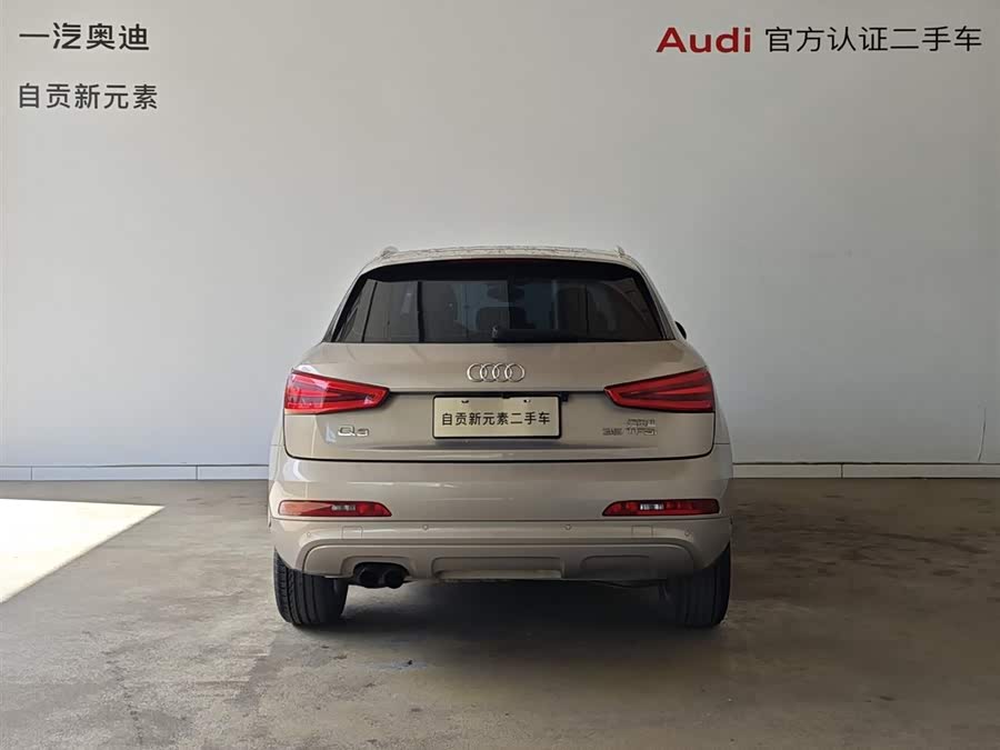 Audi Q3 2013 — фото 16