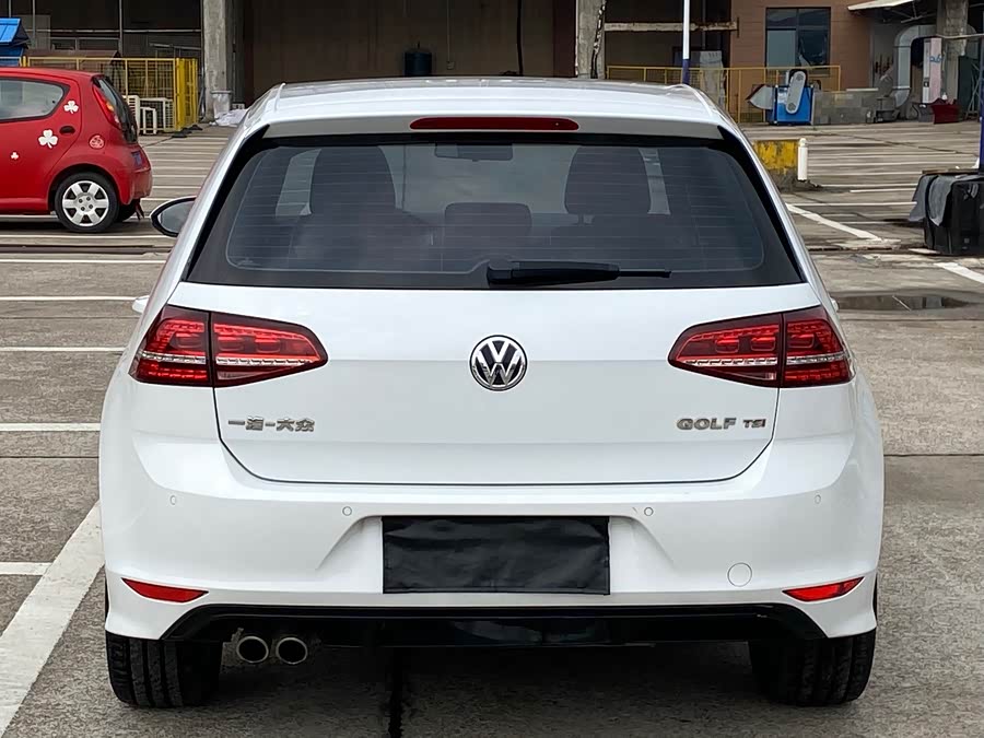 Volkswagen Golf 2016