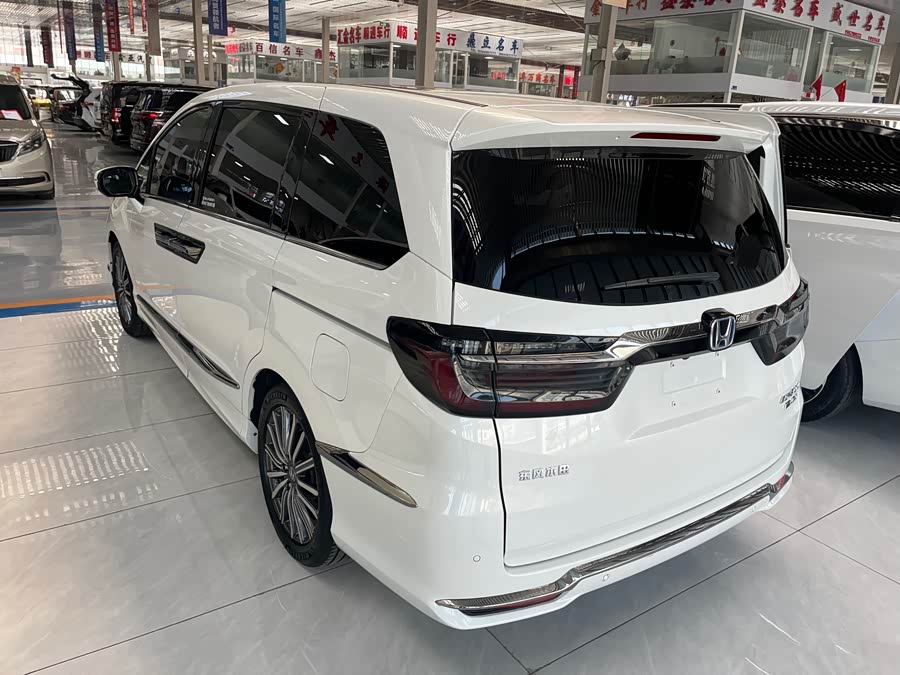 Honda Elysion 2022