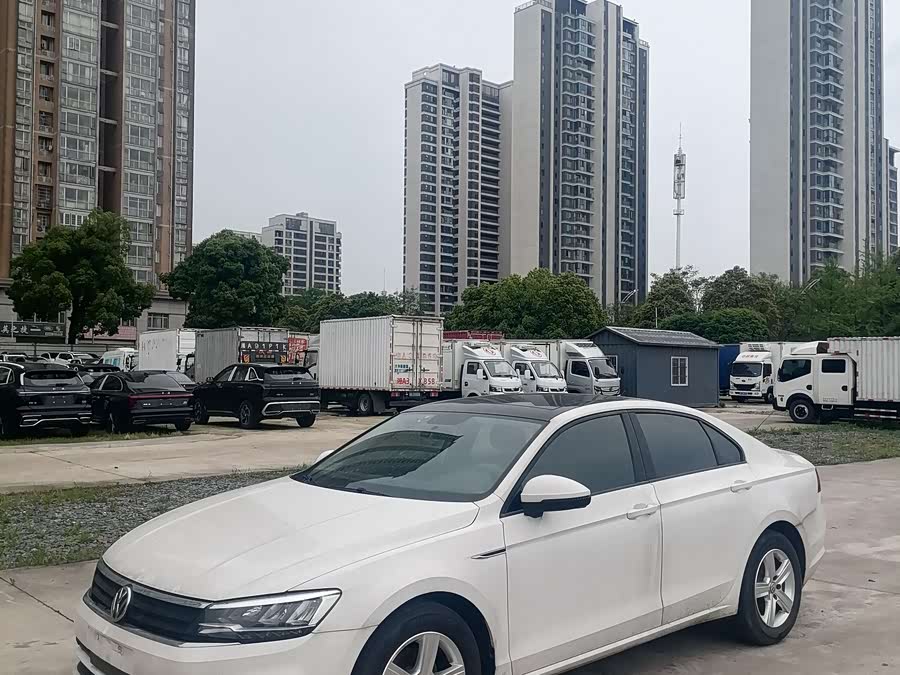 Volkswagen Lamando 2021