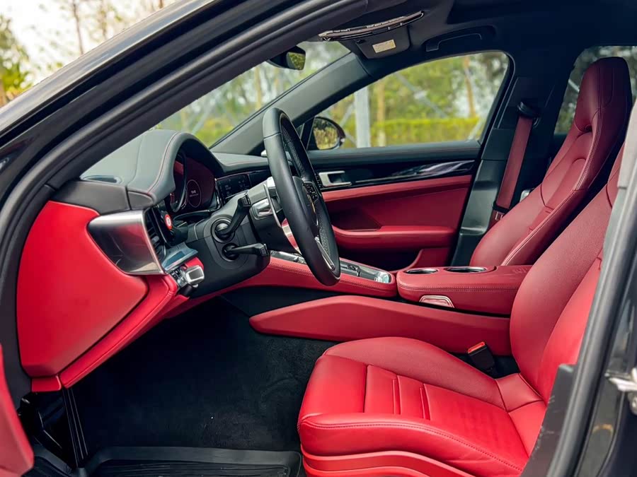 Porsche Panamera 2020
