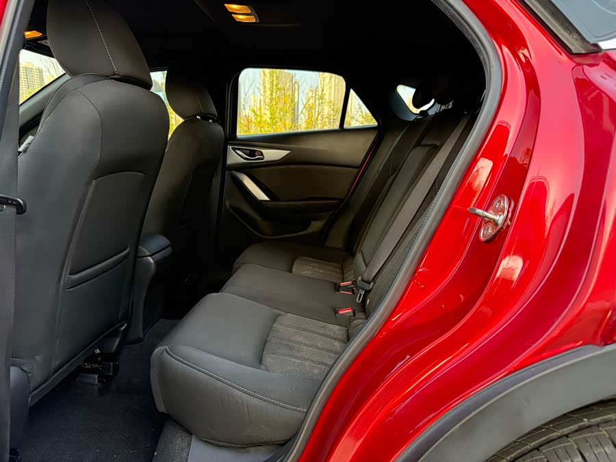 Mazda CX-4 2018