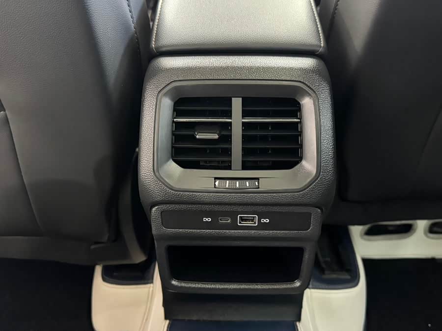 Volkswagen Tuyue 2022