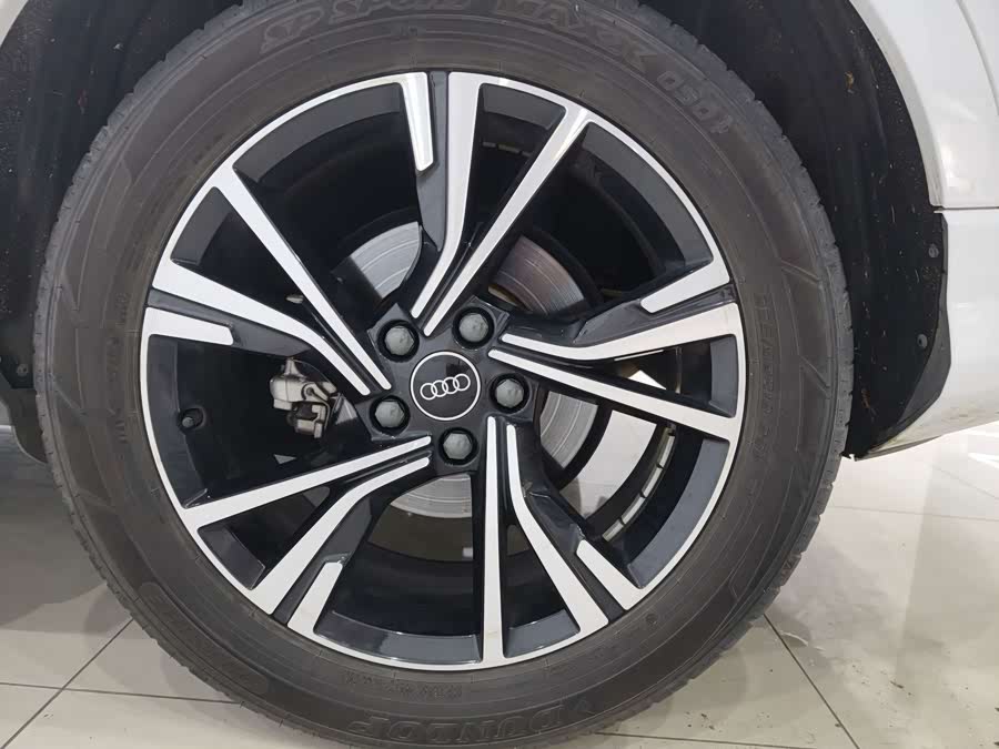 Audi Q3 Sportback 2022 — фото 16