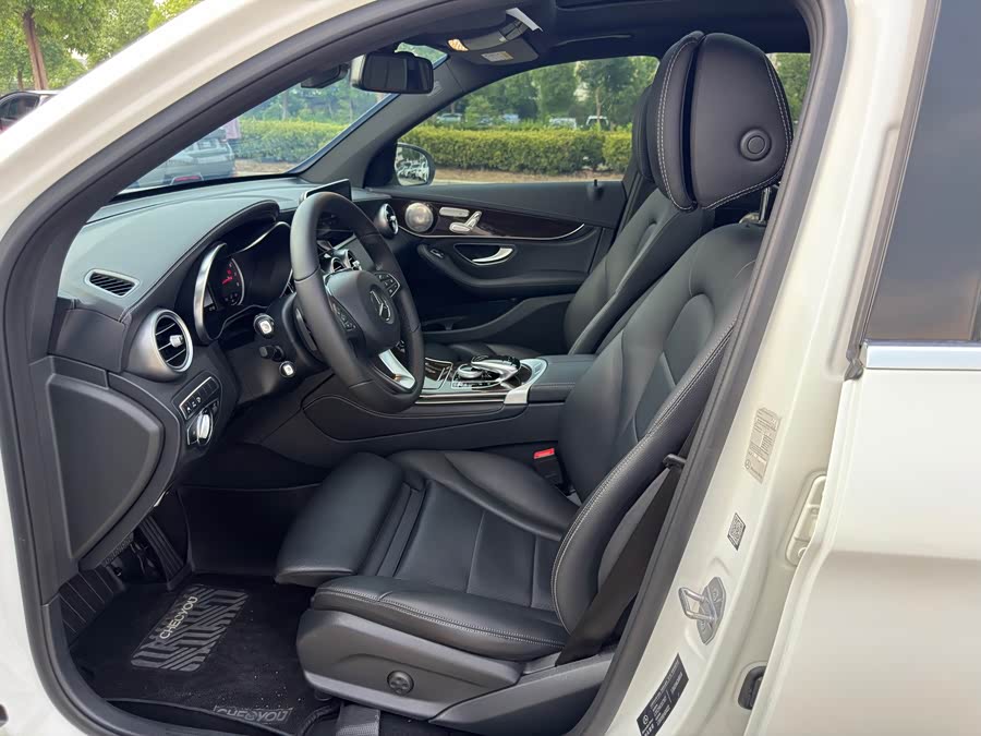 Mercedes-Benz GLC 2019