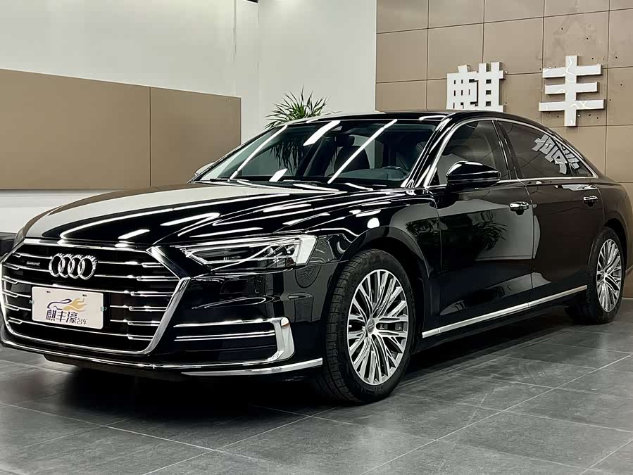 Audi A8 2022
