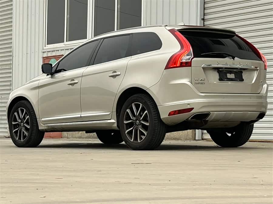 Volvo XC60 2017