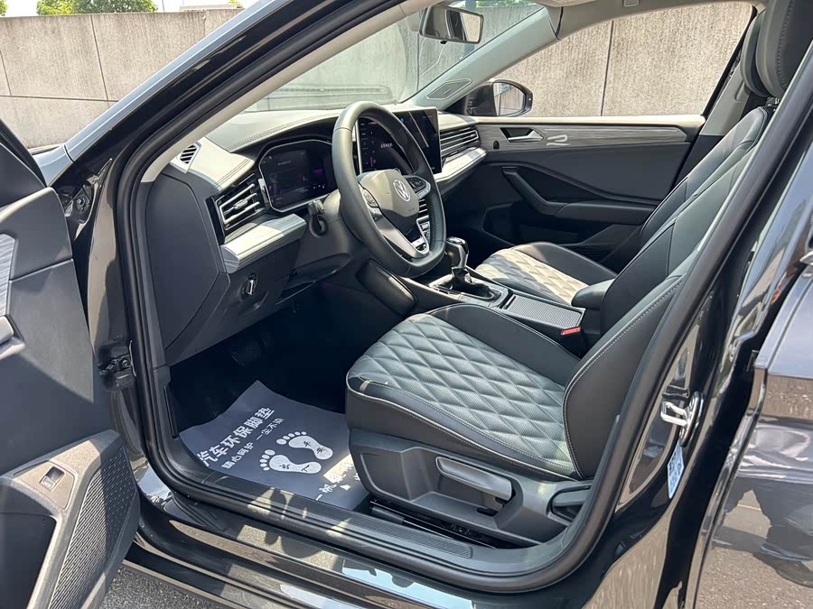 Volkswagen Sagitar 2023
