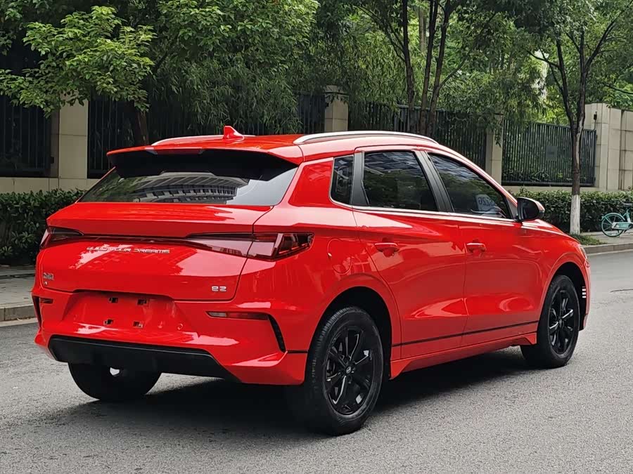 BYD e2 2020