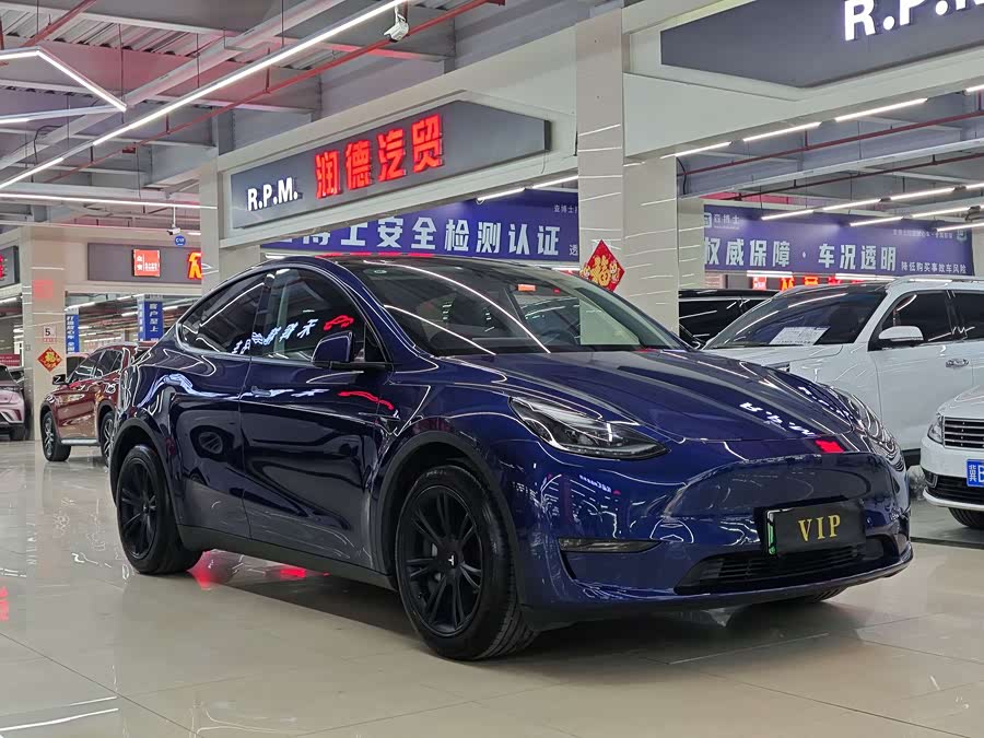 Tesla Model Y 2021