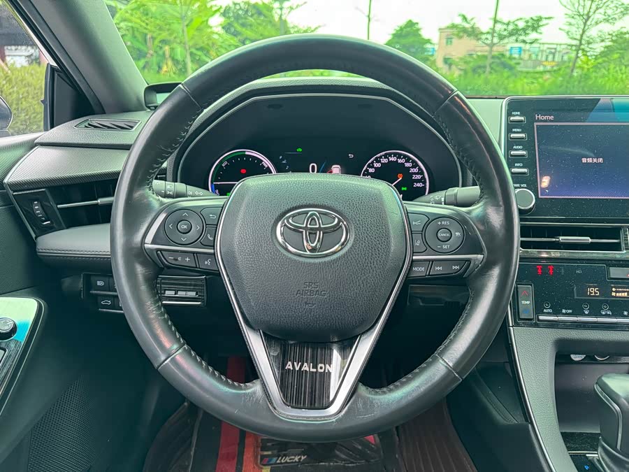 Toyota Avalon 2019 — фото 10