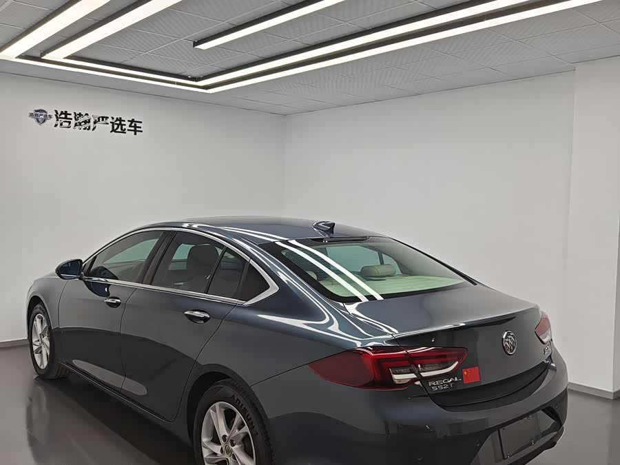 Buick Regal 2021