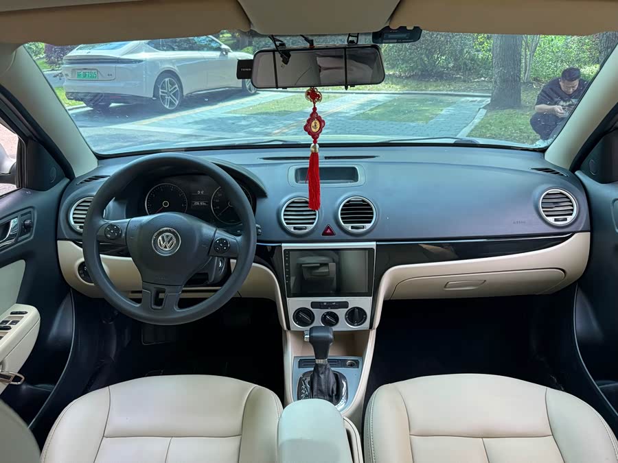 Volkswagen Lavida 2011