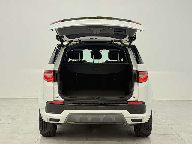 Land Rover Discovery Sport 2021 — фото 12