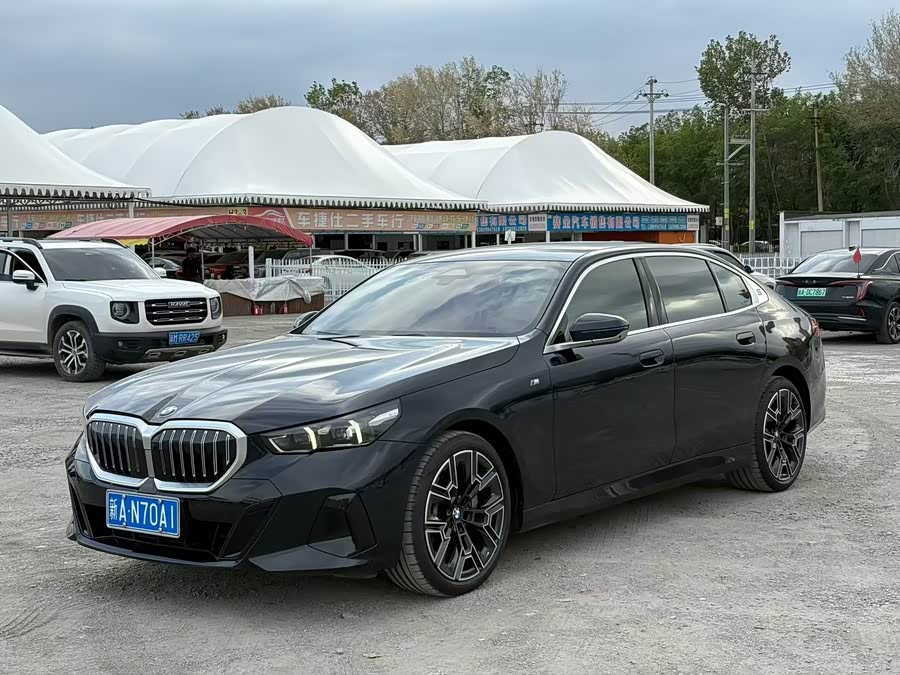 BMW 5 Series 2025
