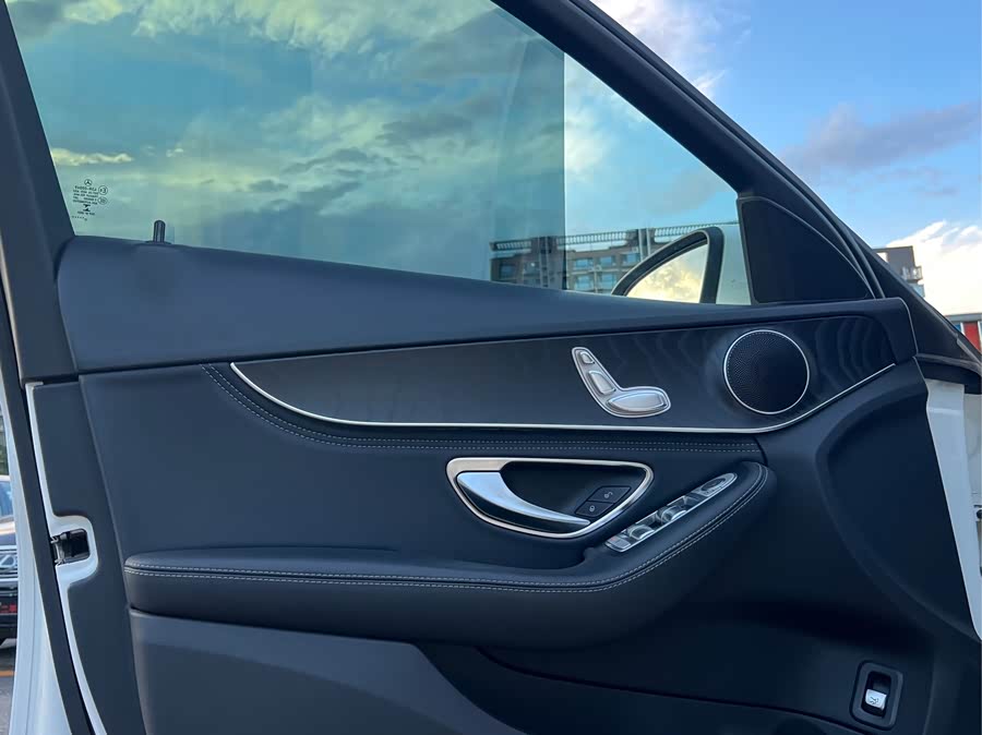 Mercedes-Benz C-Class 2015 — фото 17