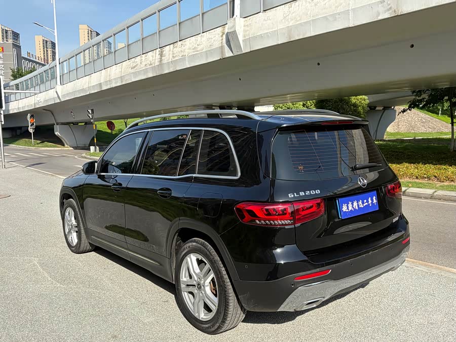 Mercedes-Benz GLB 2022