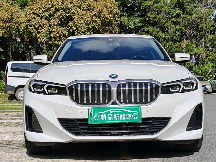 BMW i3 2022