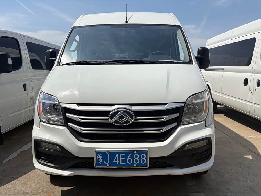 Maxus V80 2024