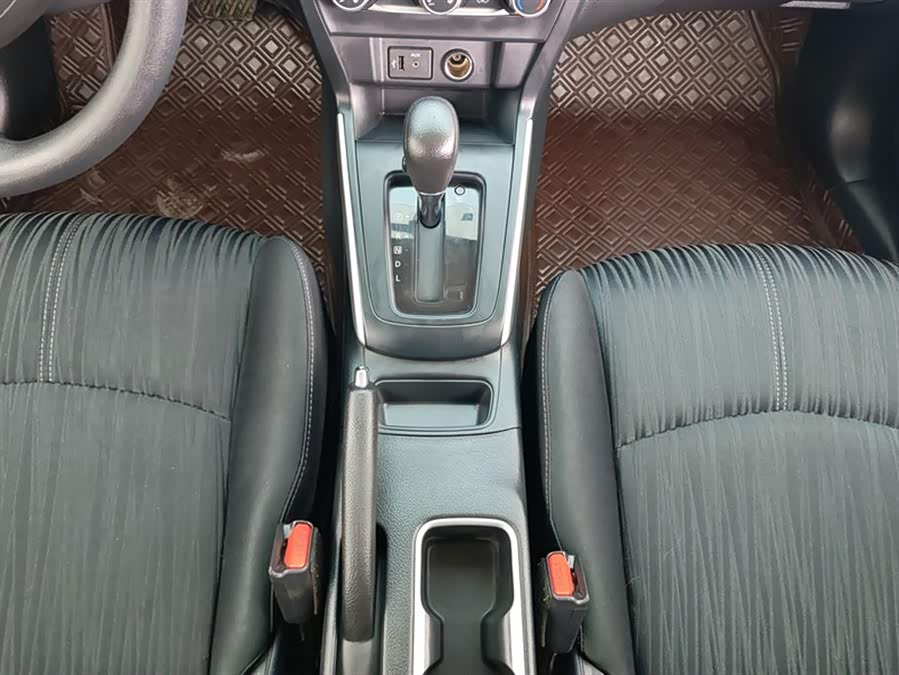 Nissan Sylphy 2022 — фото 16