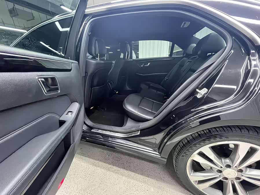 Mercedes-Benz E-Class 2014
