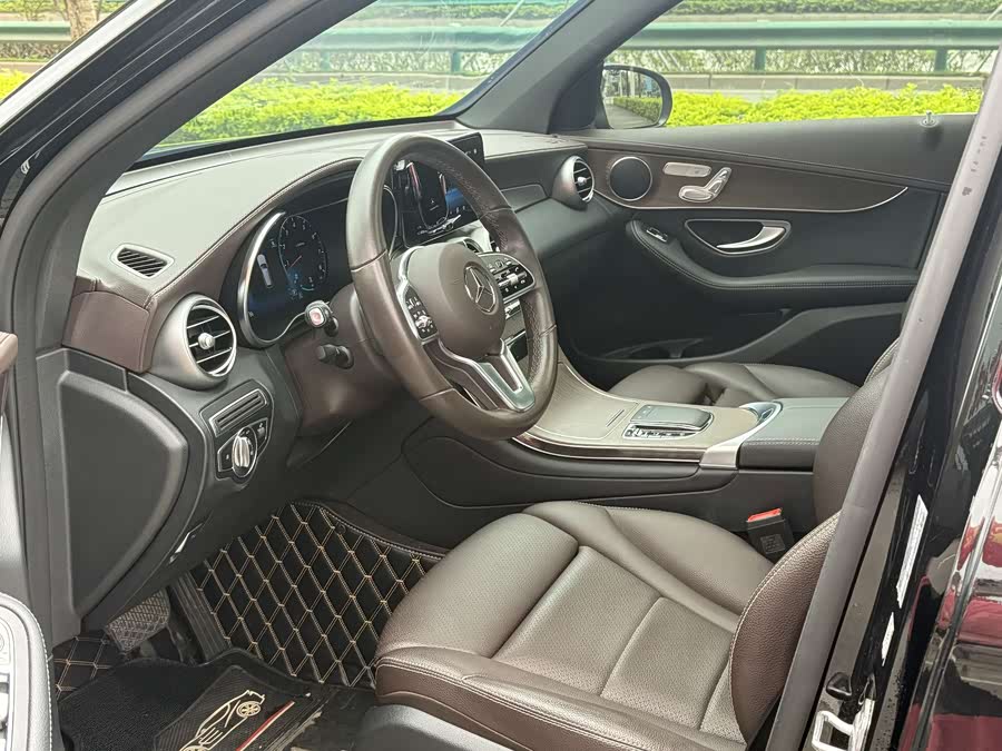 Mercedes-Benz GLC 2022