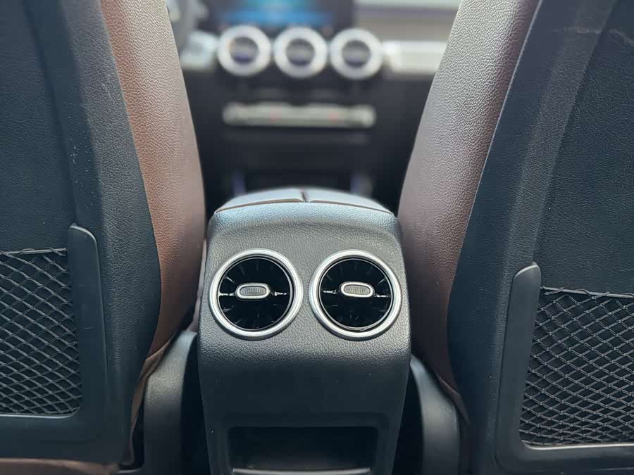 Mercedes-Benz GLB 2020 — фото 14