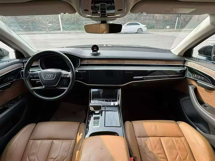 Audi A8 2018